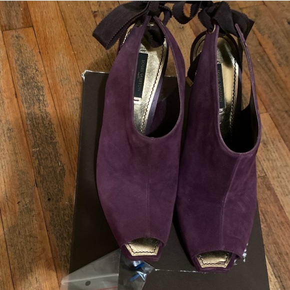 Louis Vuitton Violet Peep Toe Bootie Heels - Picture 6 of 6